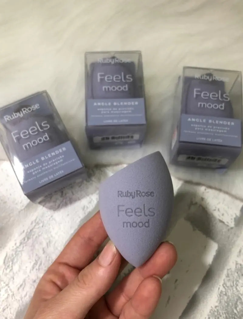 Esponja de Maquiagem Chanfrada Feels Mood - Ruby Rose